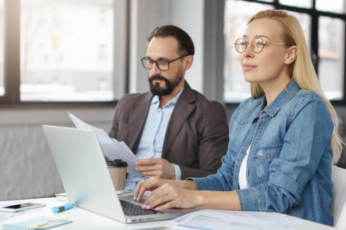 Espacio de aprendizaje profesional para edición de video en Rendavolith